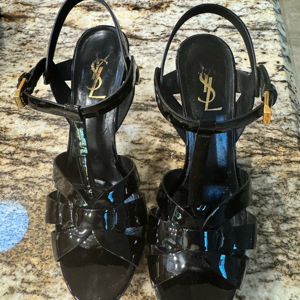 Saint Laurent Black Patent Leather Heels